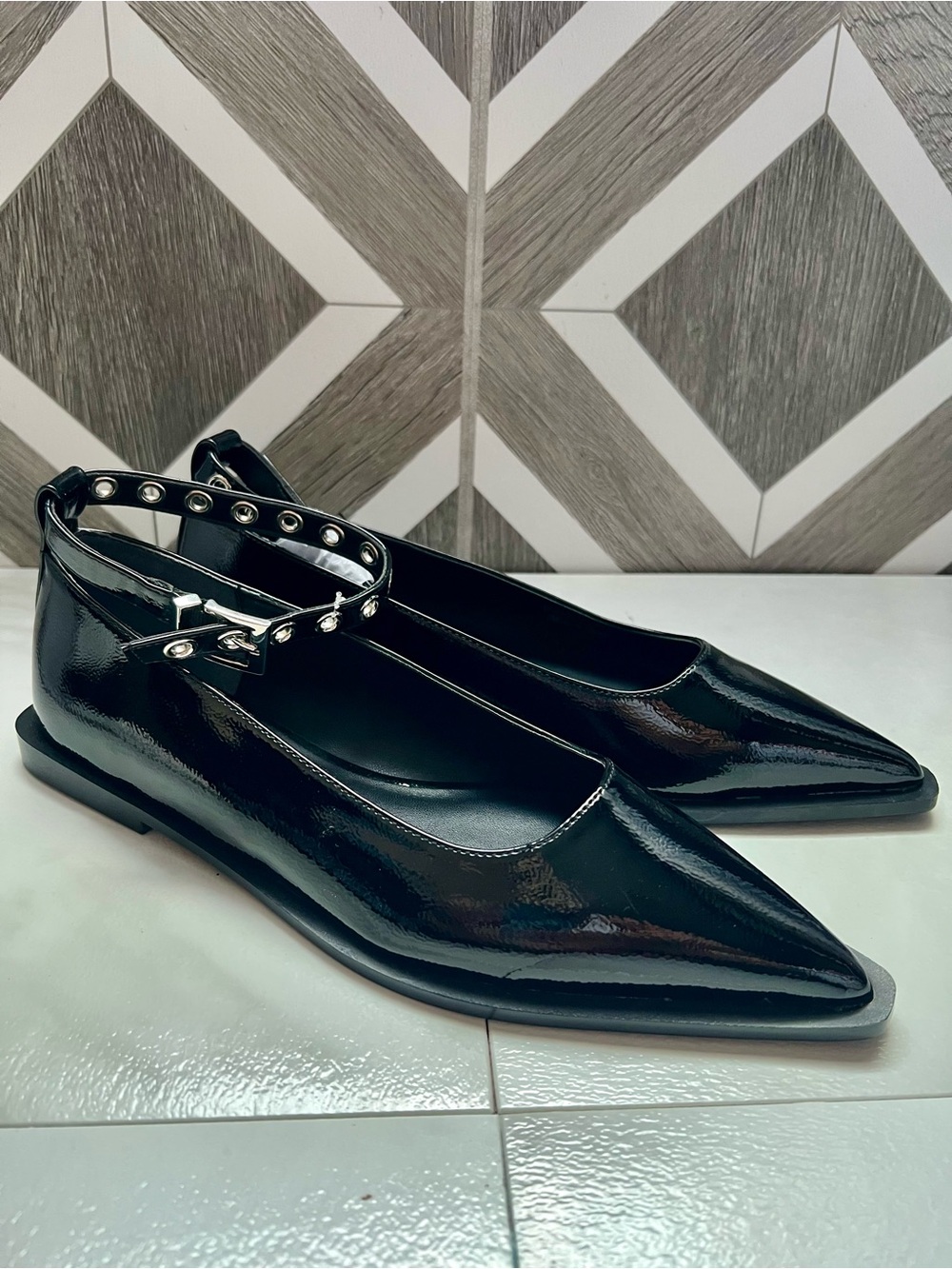 Rebecca Minkoff Danielle Womens Pointed Closed Toe Ballet Flats size 6 black